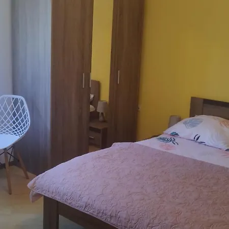 U Basi Карвиа